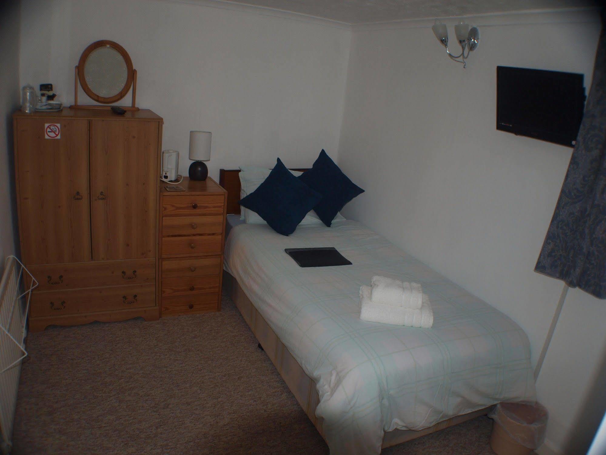 Olivers Guest House Weymouth Esterno foto