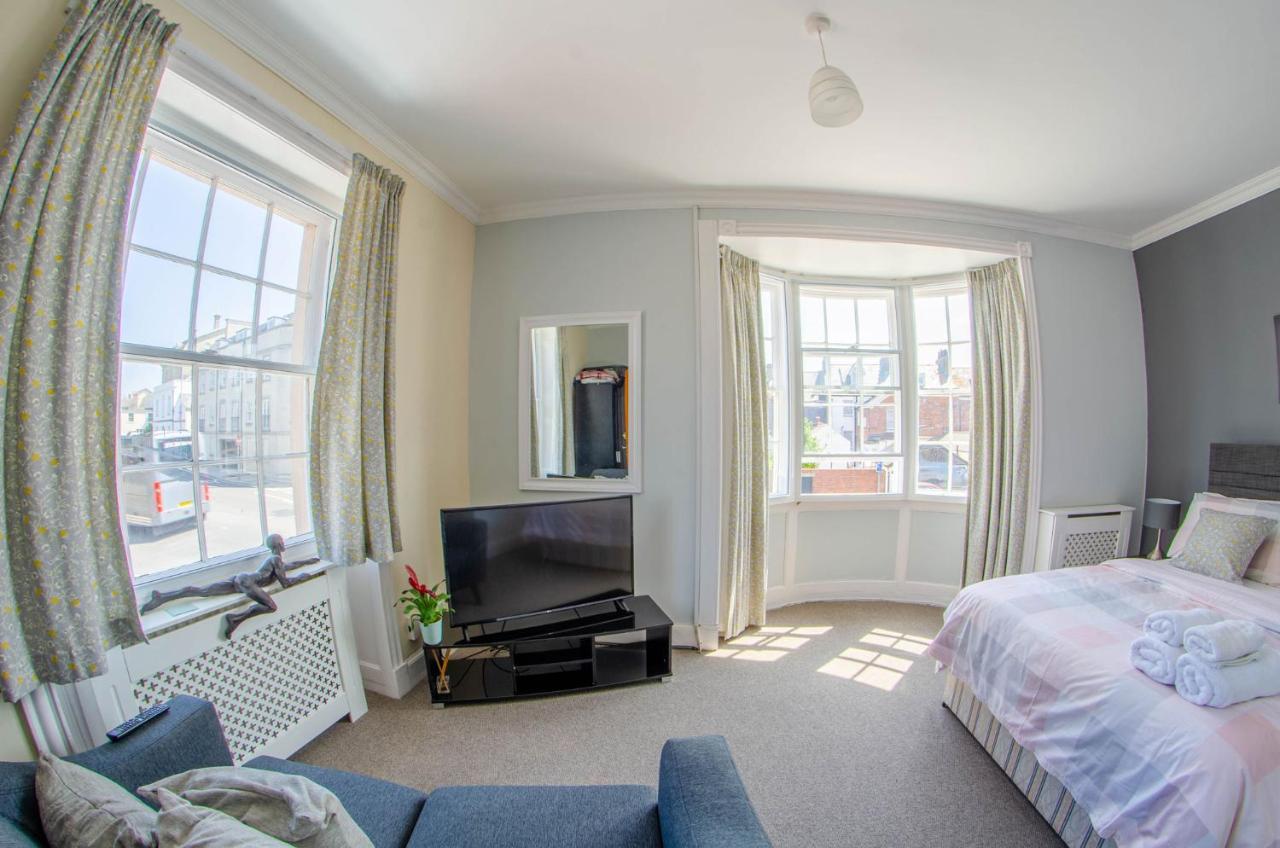 Olivers Guest House Weymouth Esterno foto