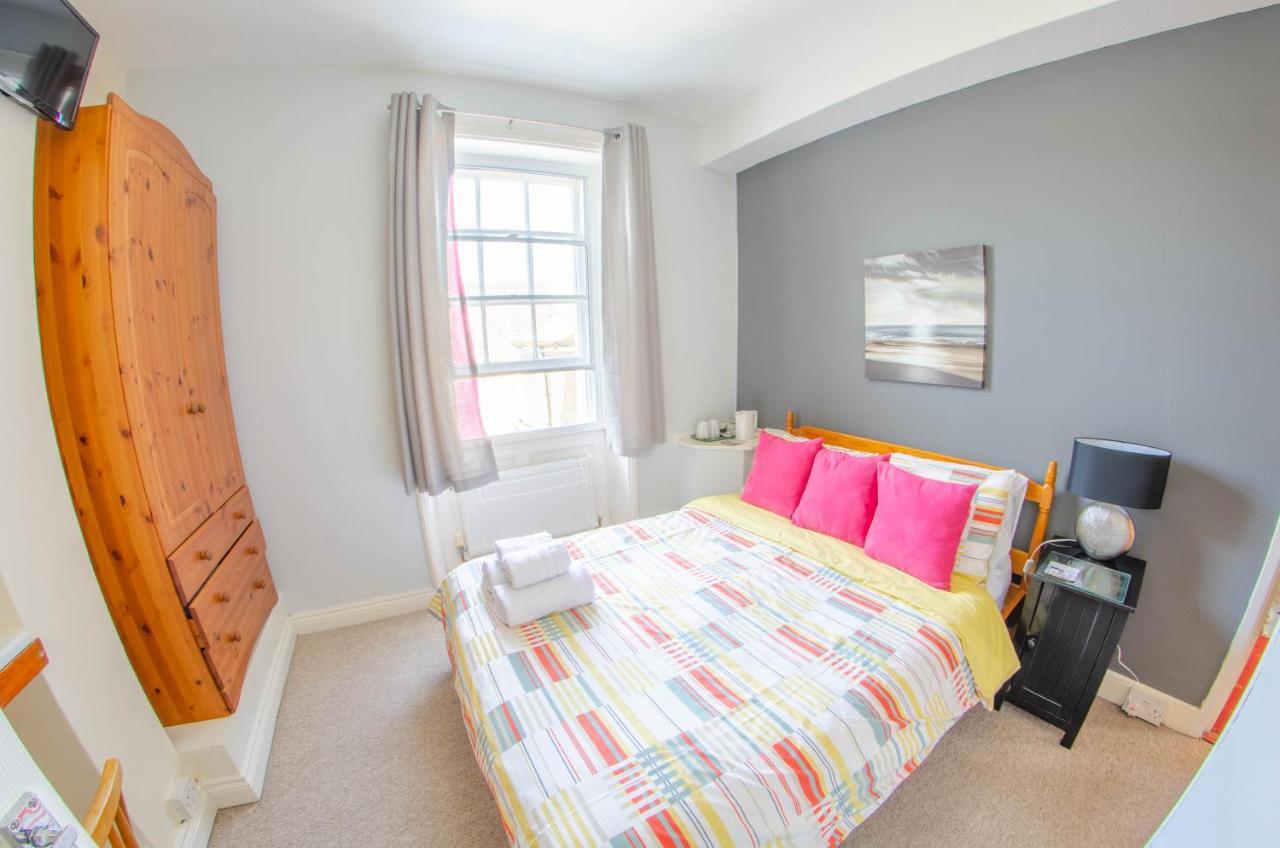 Olivers Guest House Weymouth Esterno foto